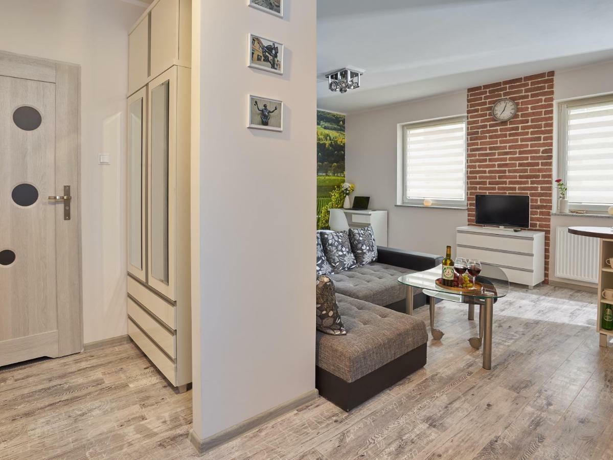 Apartament Winnica 锡隆纳葛拉 外观 照片